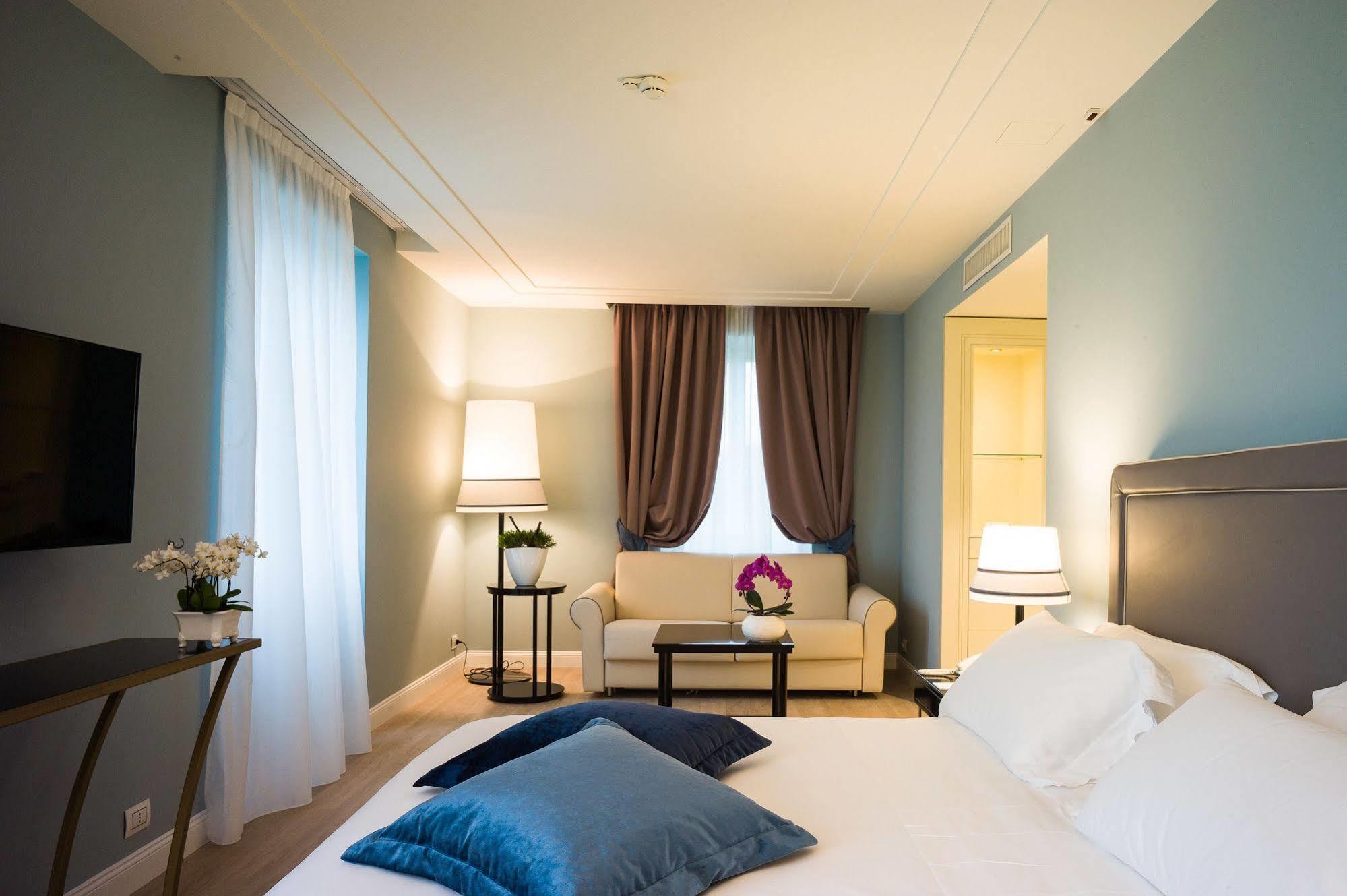Turin Palace Hotel Bagian luar foto