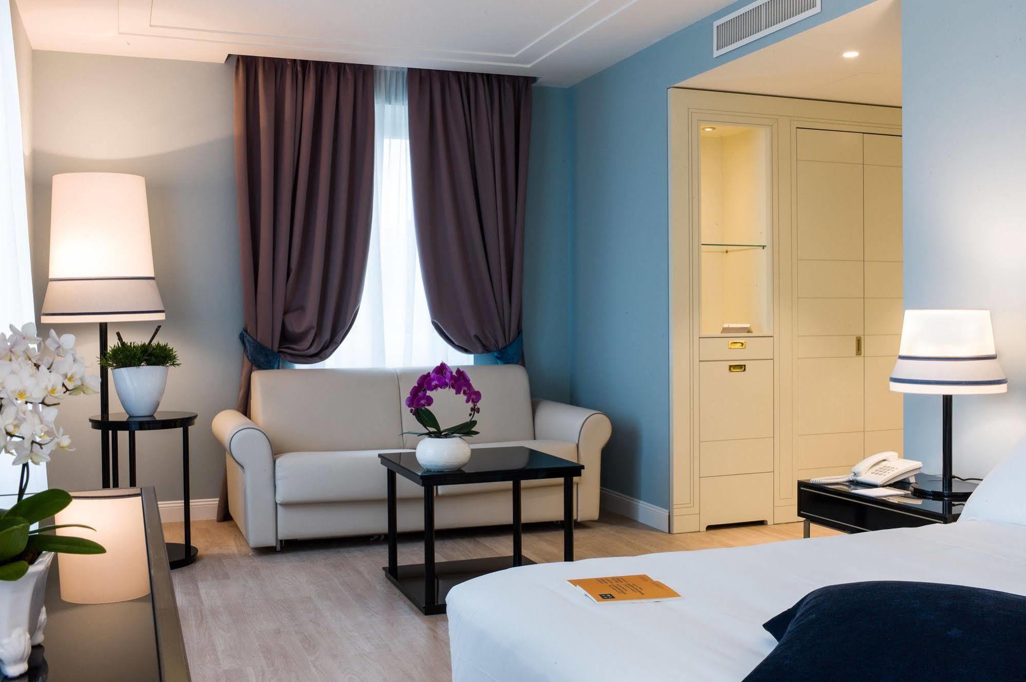 Turin Palace Hotel Bagian luar foto
